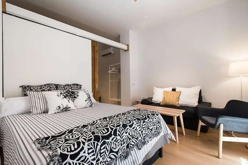 City Center Apartments Sevilla - Vidrio Spanien